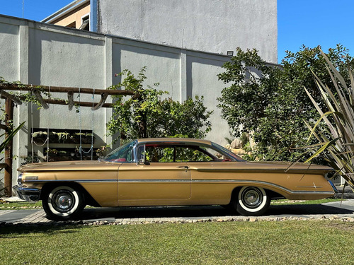 Oldsmobile Hard Top. 98 Coupe 1960