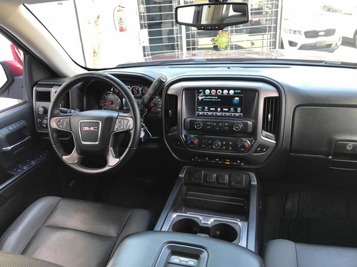 Imagen 5 de 12 de Gmc Sierra 2017 5.4 Crew Cabina All Terrain 4x4 At