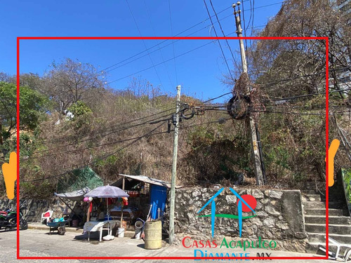 Cad Puerto Marqués. Terreno Majahua 10. Lote De Terreno Con Uso De Suelo Comercial Y De Servicios