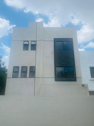 Venta De Casa En Arbolada