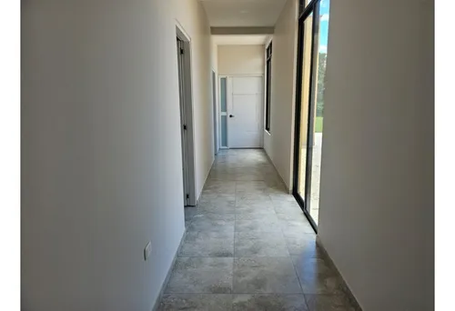 Se Vende Chalet Vía Barragán