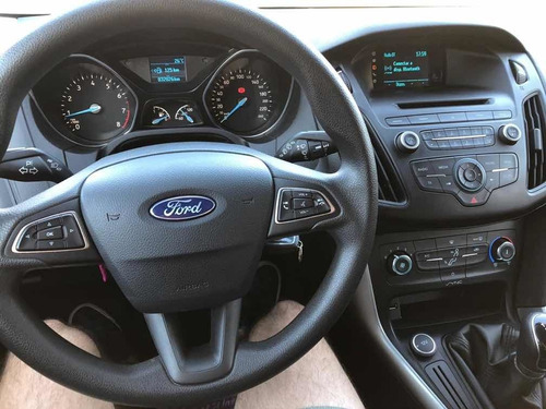 Ford Focus S 1.6