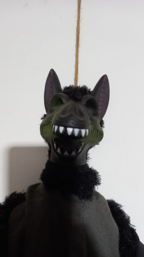 Boneco Halloween Decoração Morcego Terror 80cm Demonio