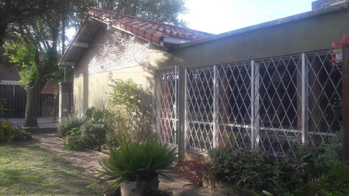 Imagen 3 de 30 de Chalet 4 Ambiente Blas Parera 900