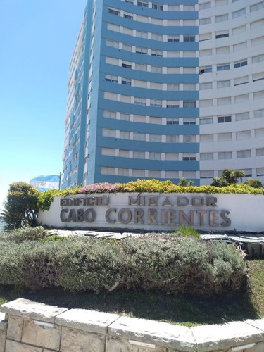 Imagen 23 de 30 de Local Comercial Alquiler Ubicado En Galería Del Edificio Cabo Corrientes