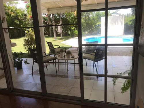 Vendo Hermosa Villa En Metro Country Club, Juan Dolio