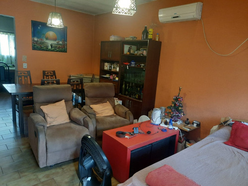 Casa General Pacheco, Casa Multifamiliar 2 Dorm 2 Amb 1 Monoambiente.