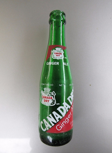 Botella Canada Dry Ccu 1980 (c85)