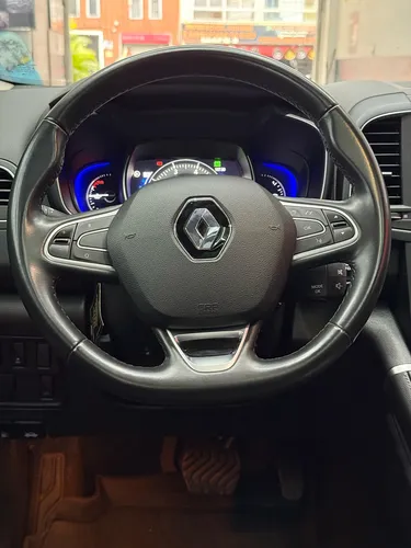 Renault Koleos 2.5 Intens 4X4 Bose
