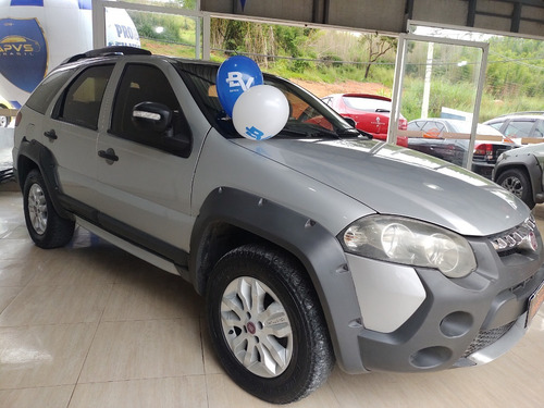 Imagem 3 de 15 de Fiat Palio Weekend Adventure