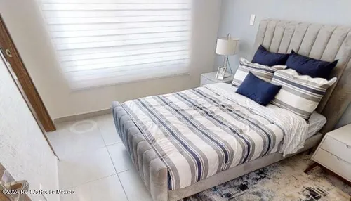 Casa En Venta Zinacantepec, San Miguel Zinacantepec 24-3725 Gis