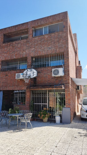 Venta Casa Ph Muy Independiente 3 Dormitorios Punta Gorda