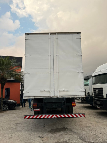 Imagem 4 de 24 de Vw 17-250 6x2 Bau 2008