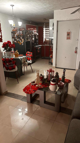 Casa De 3 Recámaras, Estudio, Tres Baños Completos 2 Salas