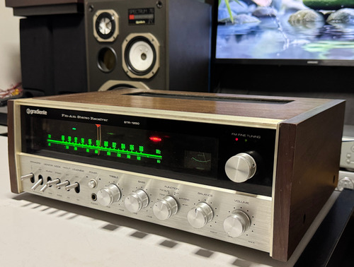 Receiver Gradiente Modelo Str-1250 - Conservação Raríssima Prateado (Usado)