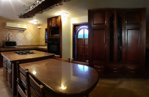 Imagen 13 de 28 de Fabulosa Casa En El Parcelamiento Santa Ana. 04127800070 Cod Mls 23-5107