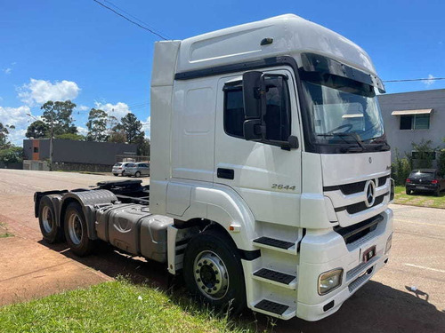 Imagem 3 de 9 de Mercedes Benz Axor 2644 S/ls 6x4 2p (diesel) (e5) - 2015/201