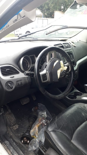 Imagem 9 de 11 de Sucata Retirada De Peças Dodge Journey R/t 3.6 4x2 2011/2012