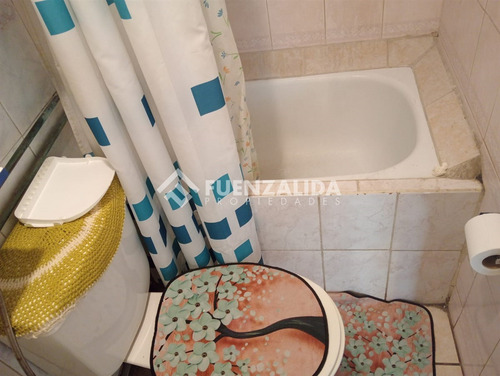 Venta Departamento En Lo Prado, 2 Dormitorios, 1 Baño