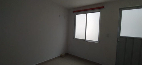 Imagen 17 de 22 de Casa En Renta En Priv. Vittanova, Sgs