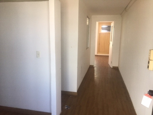 Imagem 2 de 6 de Sala Para Alugar Na Cidade De Fortaleza-ce - L10804