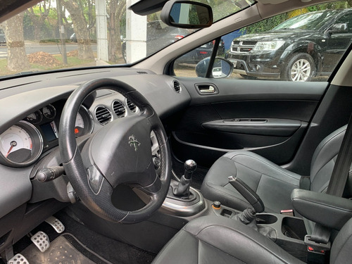 Peugeot 408 Feline