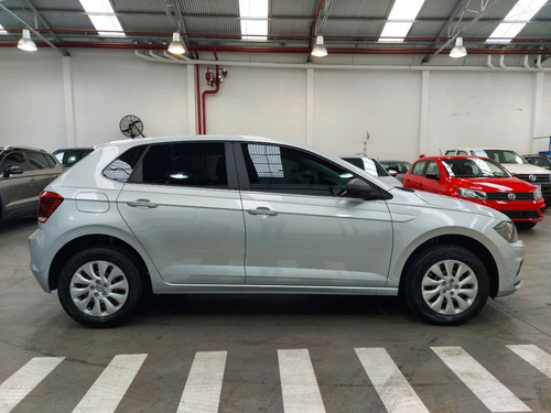 Imagen 4 de 25 de Volkswagen Polo Trend Mt