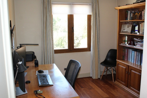 Preciosa Casa En Venta 5 Dorm Piedra Roja Chicureo Colina