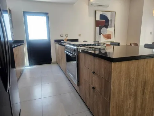 Casa En Venta En Colonia La Rioja Residencial, Torreón, Coahuila De Zaragoza