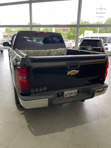 Imagen 3 de 15 de Chevrolet Silverado Lt