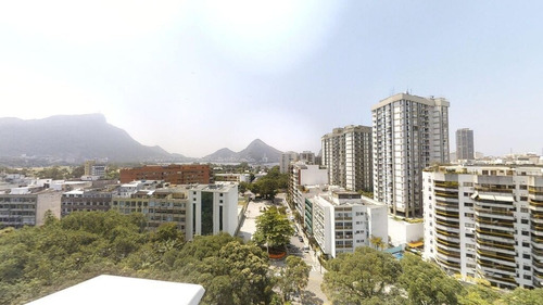 Apartamento À Venda No Bairro Leblon - Rio De Janeiro/rj - O-16314-26810