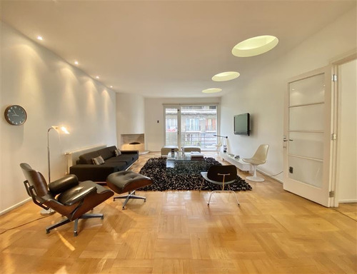 Departamento En Venta De 3 Dorm. En Santiago