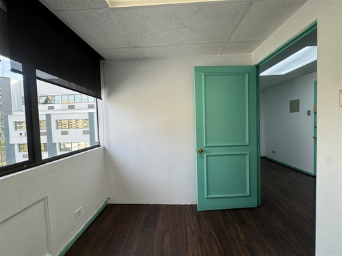 Oficina En Arriendo En Las Condes