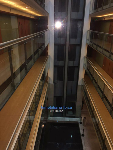 Venta Oficina De Categoría Ciudad Viejac/ Garaje U$d 69.000