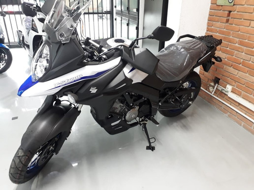 Versys 650 V-strom 650 Zero Km