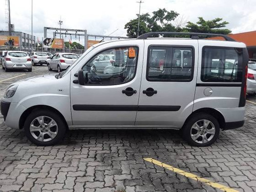 Imagem 8 de 9 de Fiat Doblò 1.8 Mpi Essence 7l 16v Flex 4p Manual