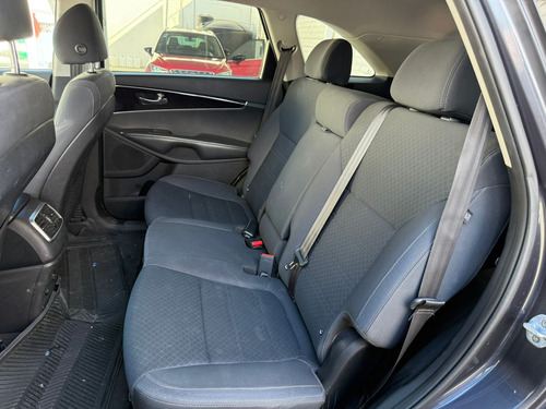 Kia Sorento 2.4 Lx At
