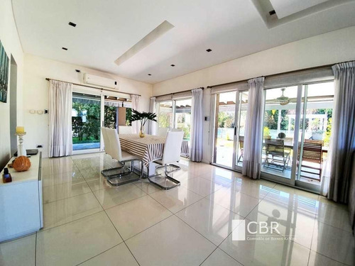 Imagen 8 de 29 de Los Puentes Luján: Lindísima Casa De 5 Amb. (298 M²) S/ Lote De 1200 M² En Excelente Estado