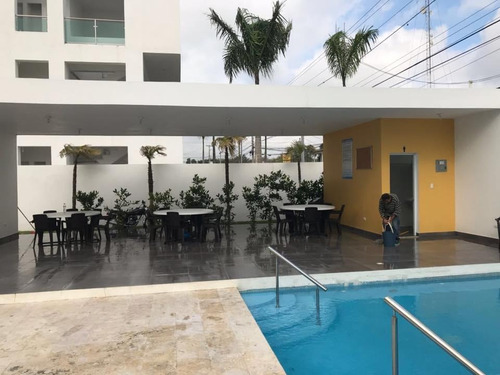 Imagen 8 de 9 de Se Renta Apartamento De 3 Habitaciones 2 Baños Segundo Nivel