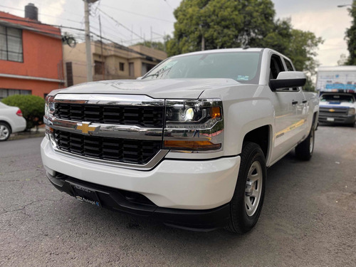 Imagen 1 de 15 de Chevrolet Silverado 2017 4.3 2500 Cab Ext Ls V6 4x2 At
