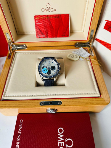 Reloj Pulsera Snoopy Cohete Cuerda Movimiento Suizo Azul Azul Blanco