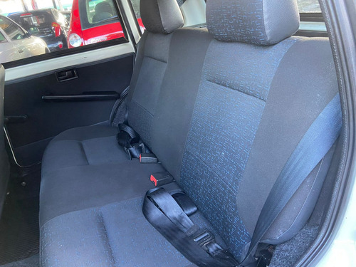 Fiat Uno 1.0 MPI MILLE WAY ECONOMY 8V FLEX 4P MANUAL