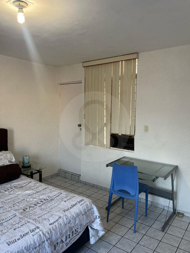 Departamento En Renta En Mitras Centro