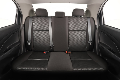 Imagen 10 de 15 de Toyota Etios 4p X 1.5 Mt Sedan