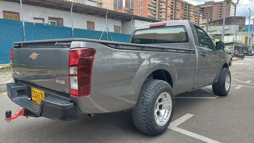 Chevrolet Luv Dmax 4x2 2.5 Mt