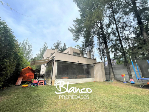 Casa  En Venta En Santa María De Los Olivos, Malvinas Argentinas, G.b.a. Zona Norte