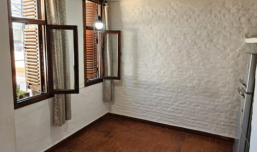 Casa Sobre Av Zanni, A Metros De Almafuerte