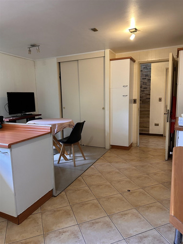 Casa En Venta De 4 Dorm. En Cond. Villa Barcelona En Chillán
