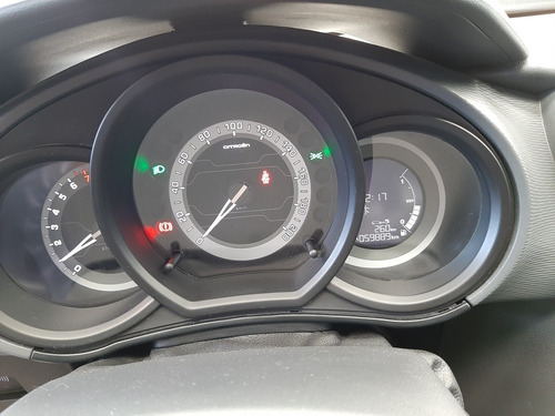 Imagen 7 de 11 de Citroën C3 2017 1.6 Vti 115 Shine Ab199 Nv
