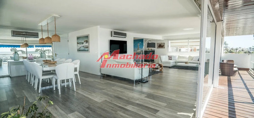 Apto En Venta, Punta Del Este, Vista Al Puerto